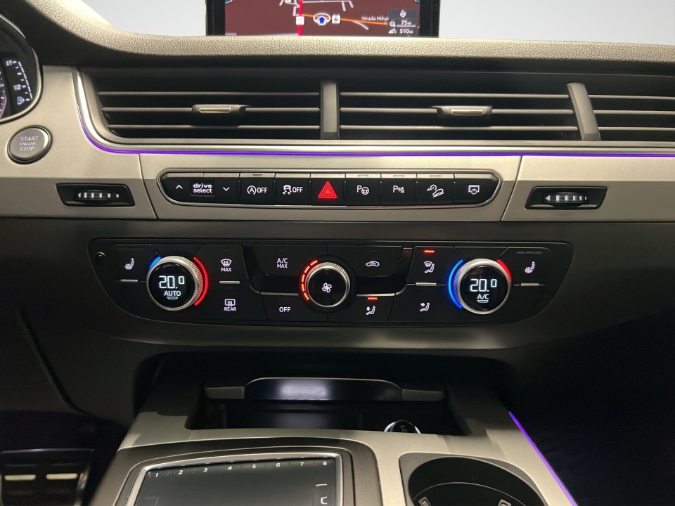 Audi Q7 30 TDI 272 CP