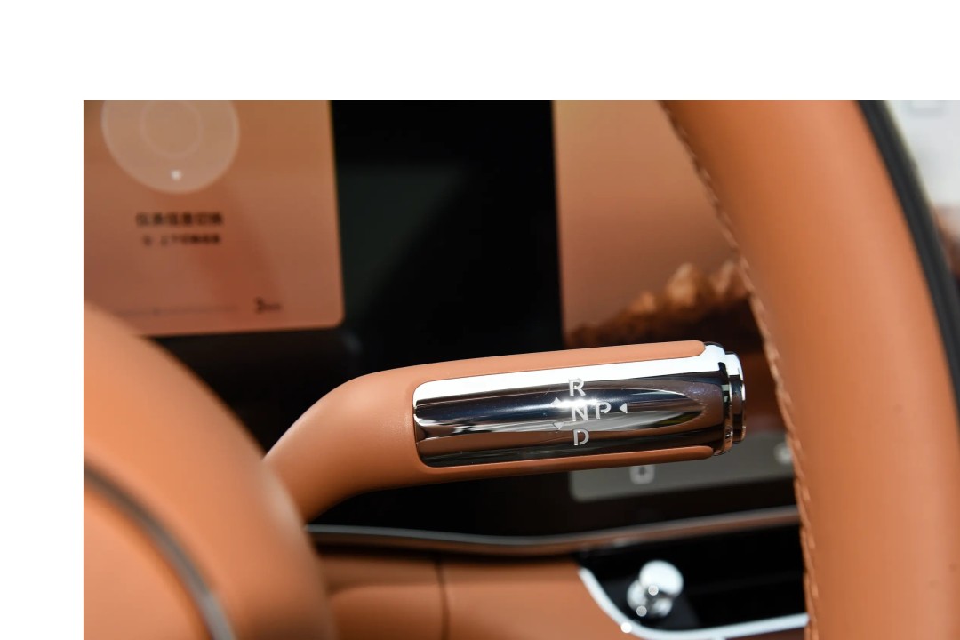 Maextro S800 Starlight Executive Edition AWD