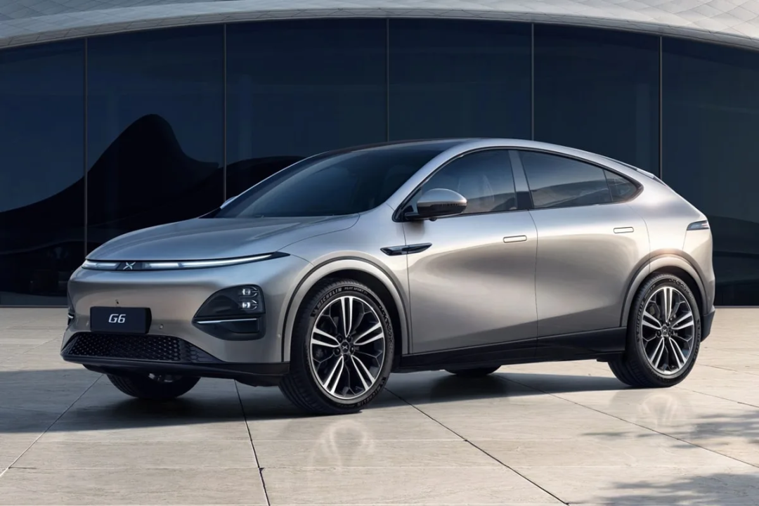 Xpeng G3 XPENG G6 AWD Performance Graphite Gray
 476cp (350 kw)
