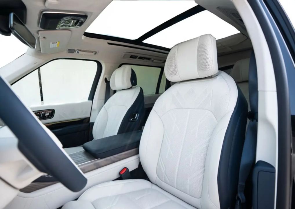 Zeekr 9X Ultra 2.0T 55 kWh (890 CP) Plug-in Hybrid 4WD 2025