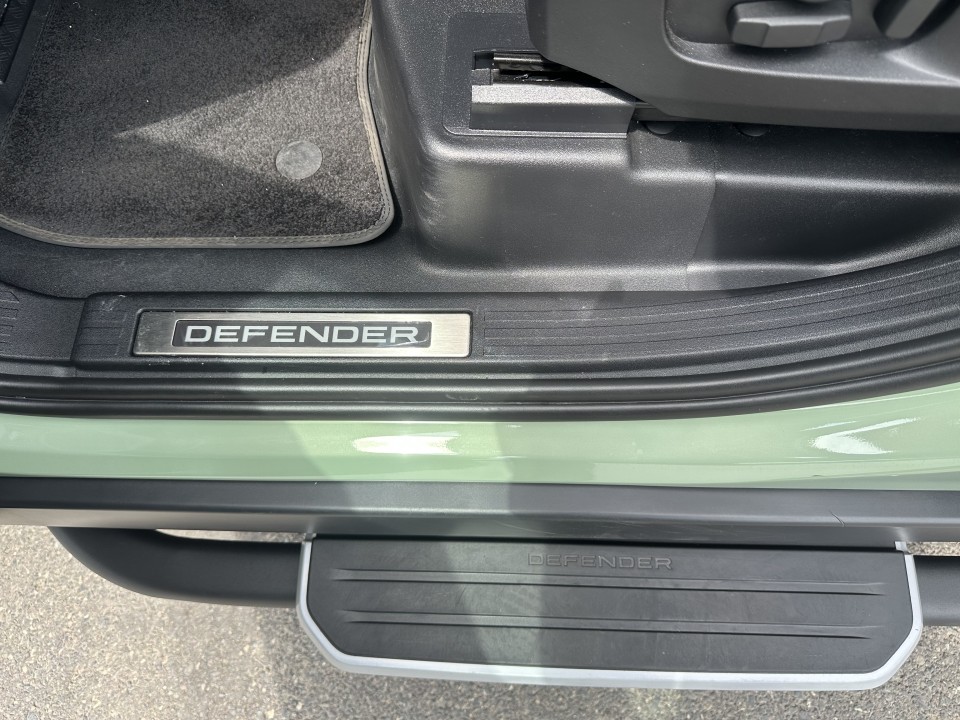 Land Rover Defender 75th Limited Edition Plug-In Hybrid