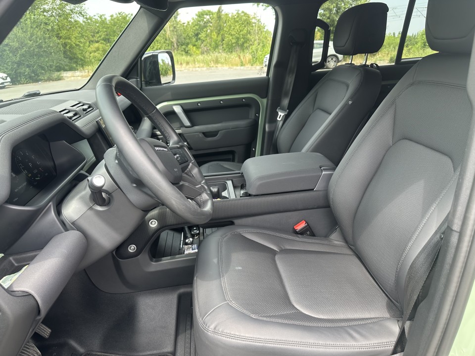 Land Rover Defender 75th Limited Edition Plug-In Hybrid