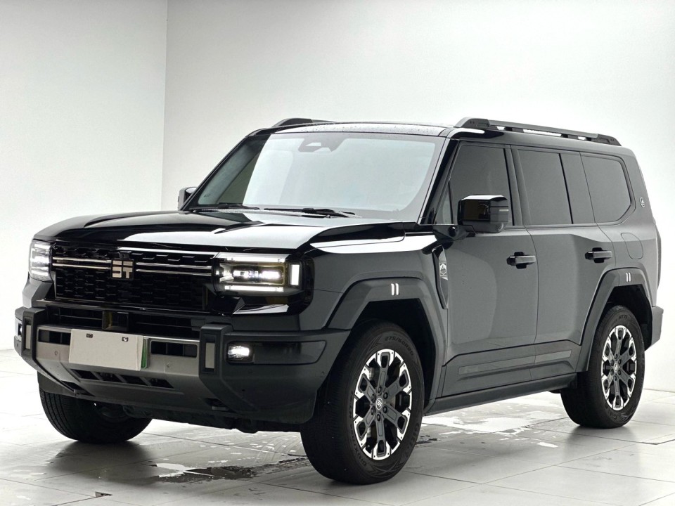 Jetour Traveler G700 2025 Xiangjing 6 locuri 2.0T PHEV AWD