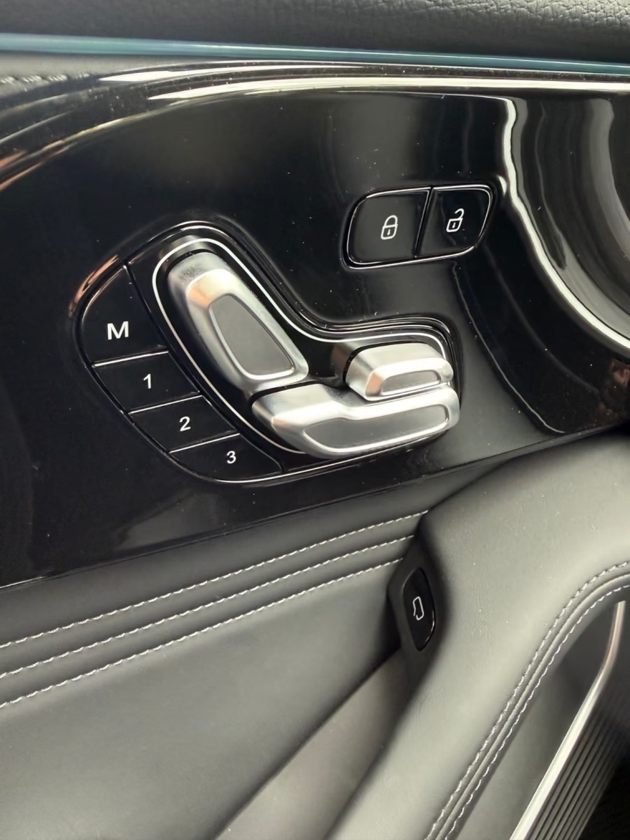 Omoda 9 Premium PHEV