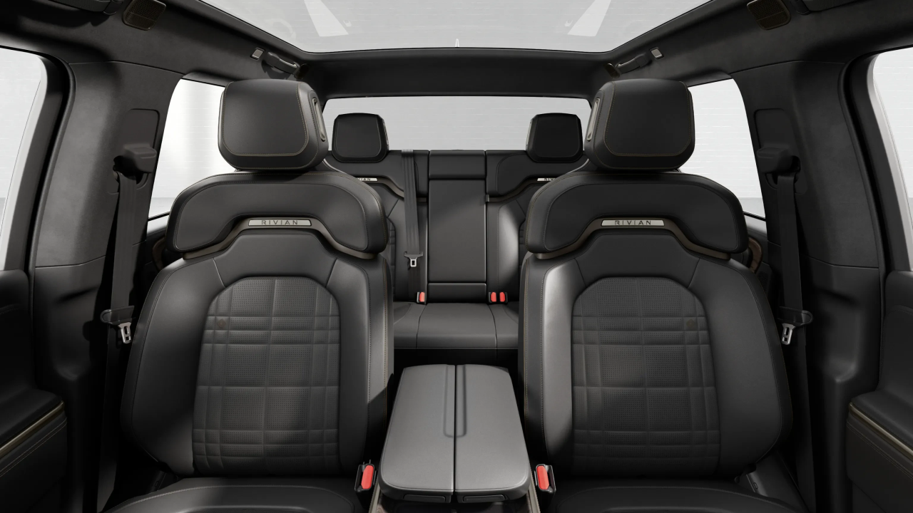 Rivian R1T Quad (1025 CP) 2025