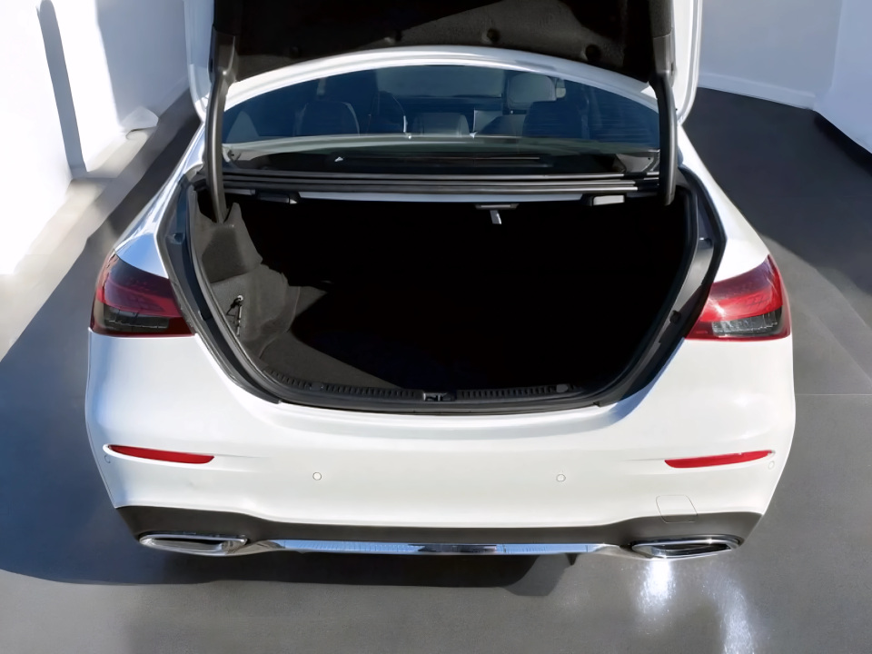Mercedes-Benz E 220d AMG Line - foto 7