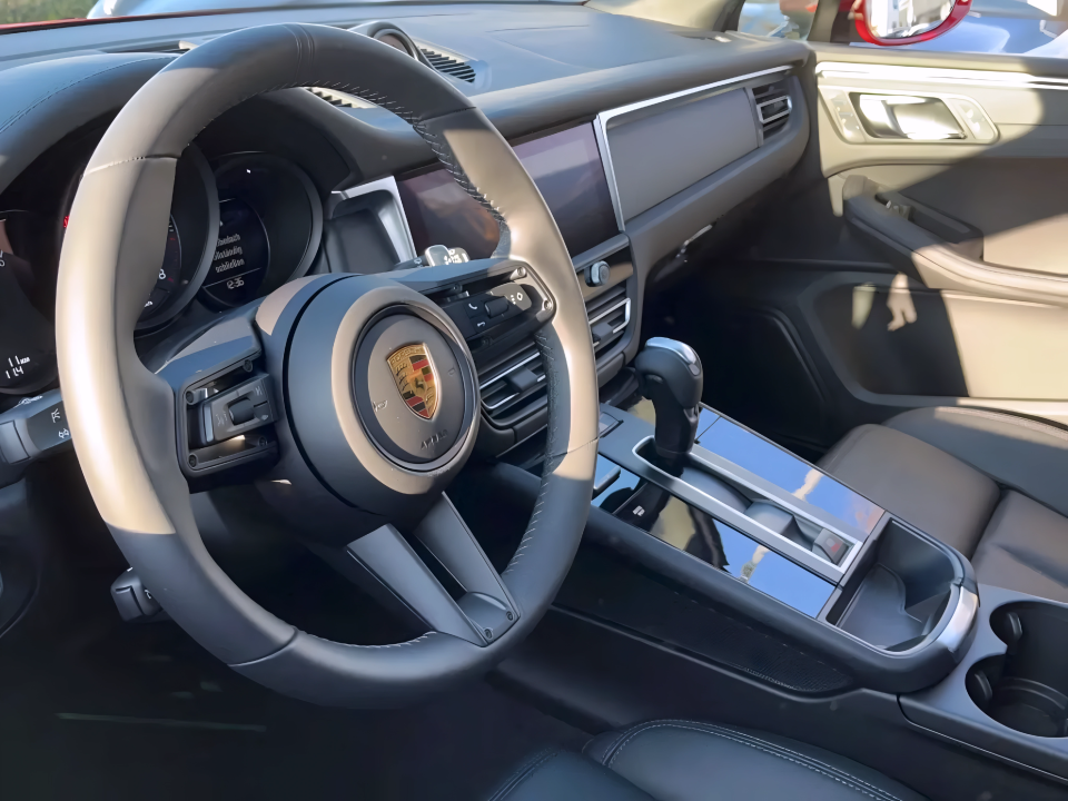 Porsche Macan - foto 8