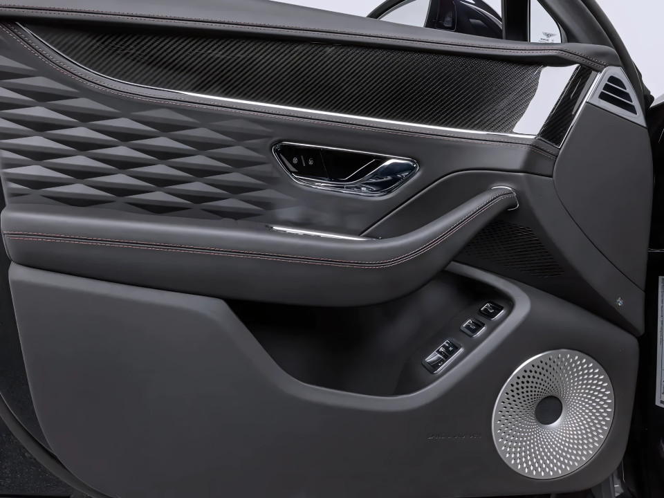 Bentley Flying Spur V6 - foto 17