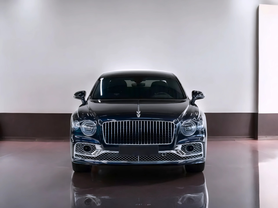 Bentley Flying Spur (2)