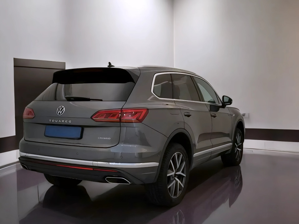 Volkswagen Touareg V6 TSI eHybrid Elegance (3)