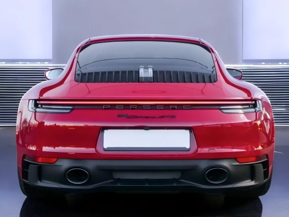 Porsche 911 Carrera GTS (5)