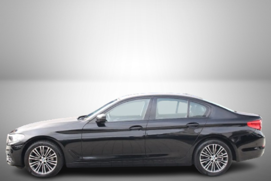 BMW Seria 5 530i xDrive Sport Line (3)