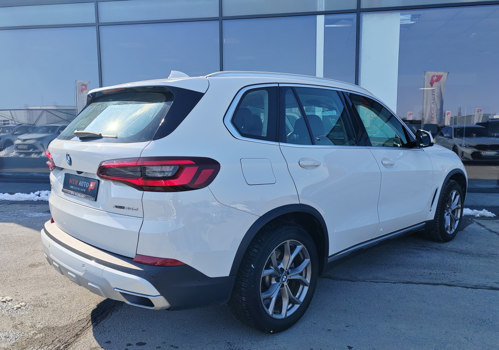 BMW X5 xDrive25d xLine (3)