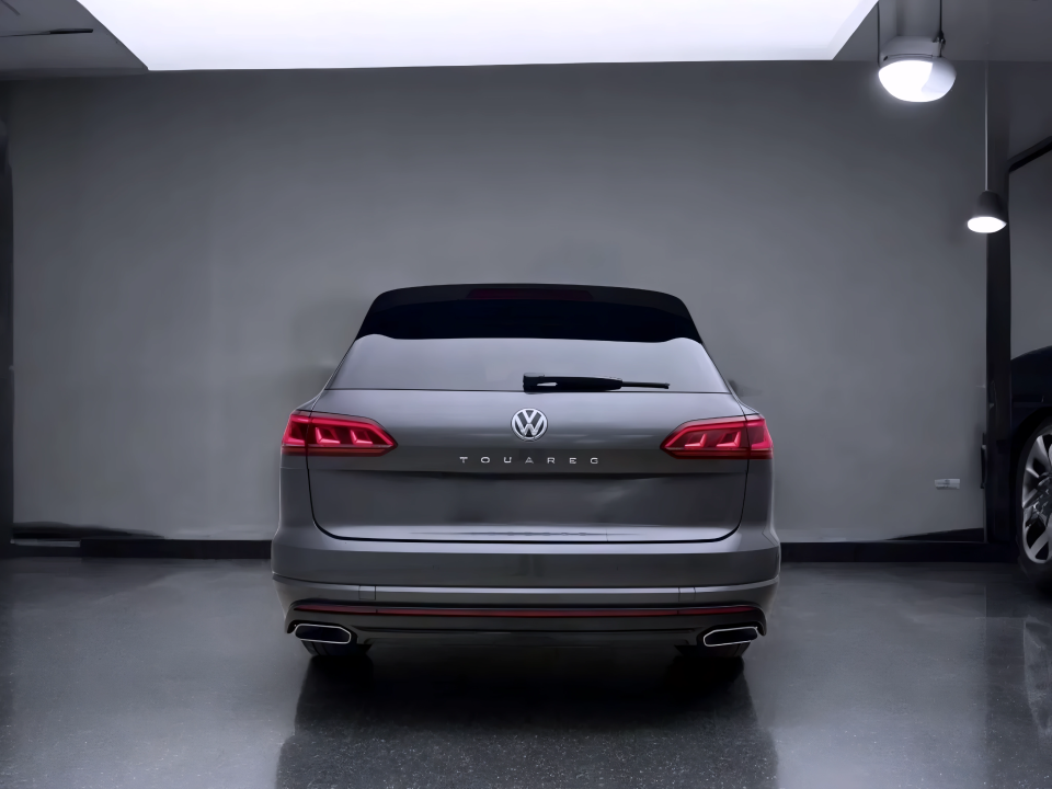 Volkswagen Touareg V6 3.0 TDI R-Line (4)