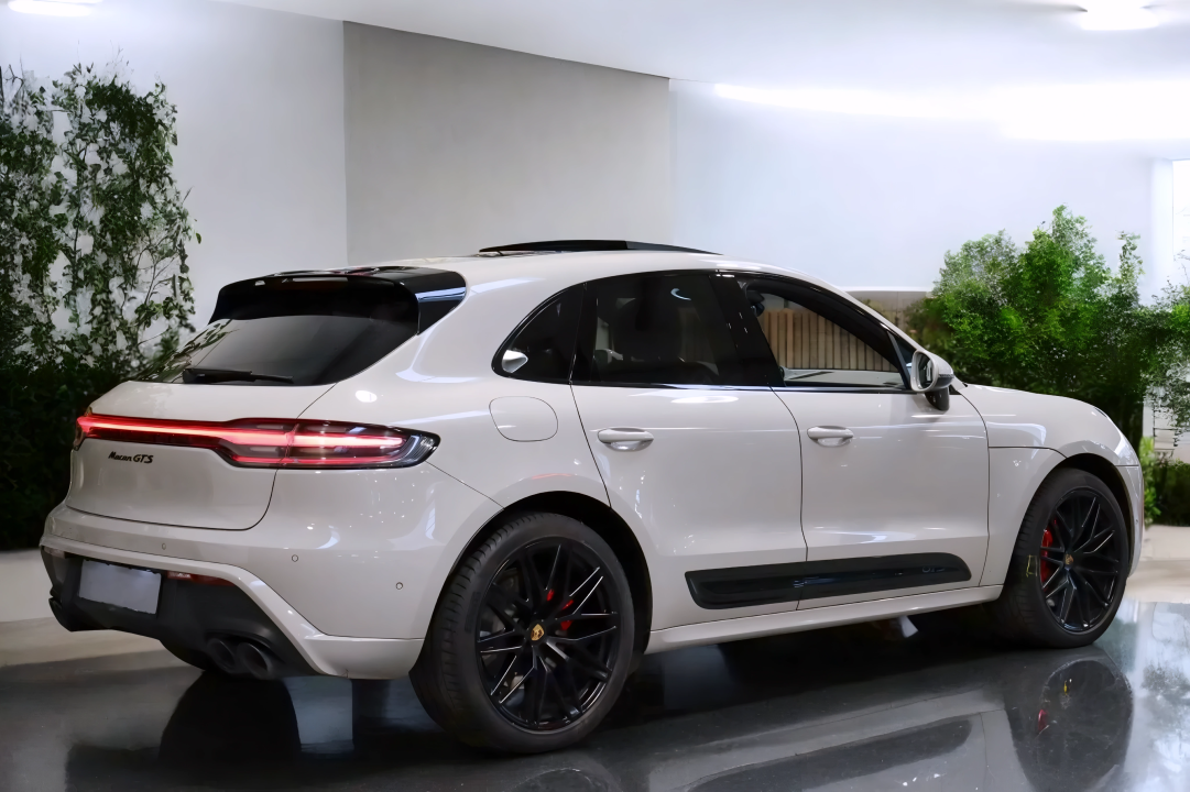 Porsche Macan GTS (3)