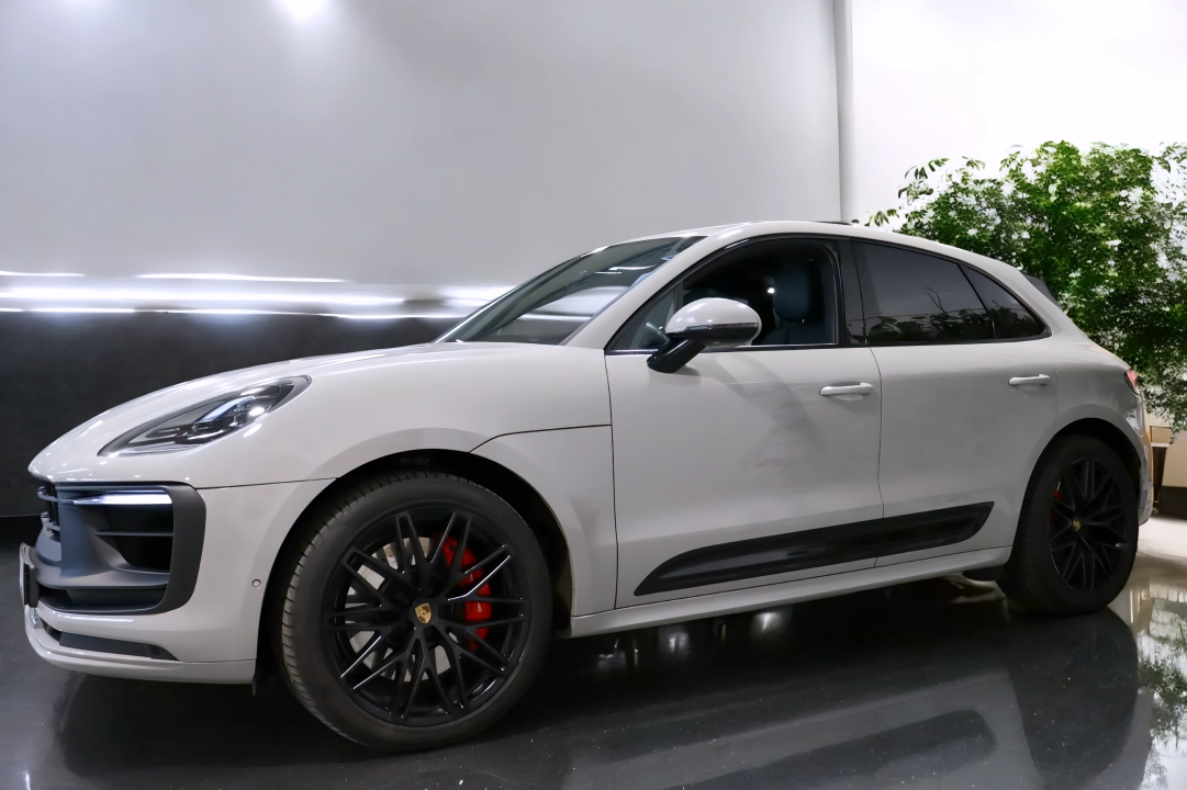 Porsche Macan GTS (2)