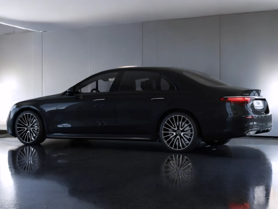 Mercedes-Benz S 500 4MATIC Limuzina (4)