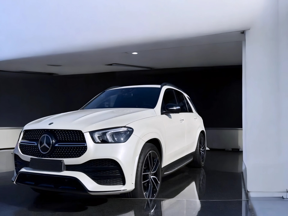 Mercedes-Benz GLE 400d 4MATIC AMG Line (3)