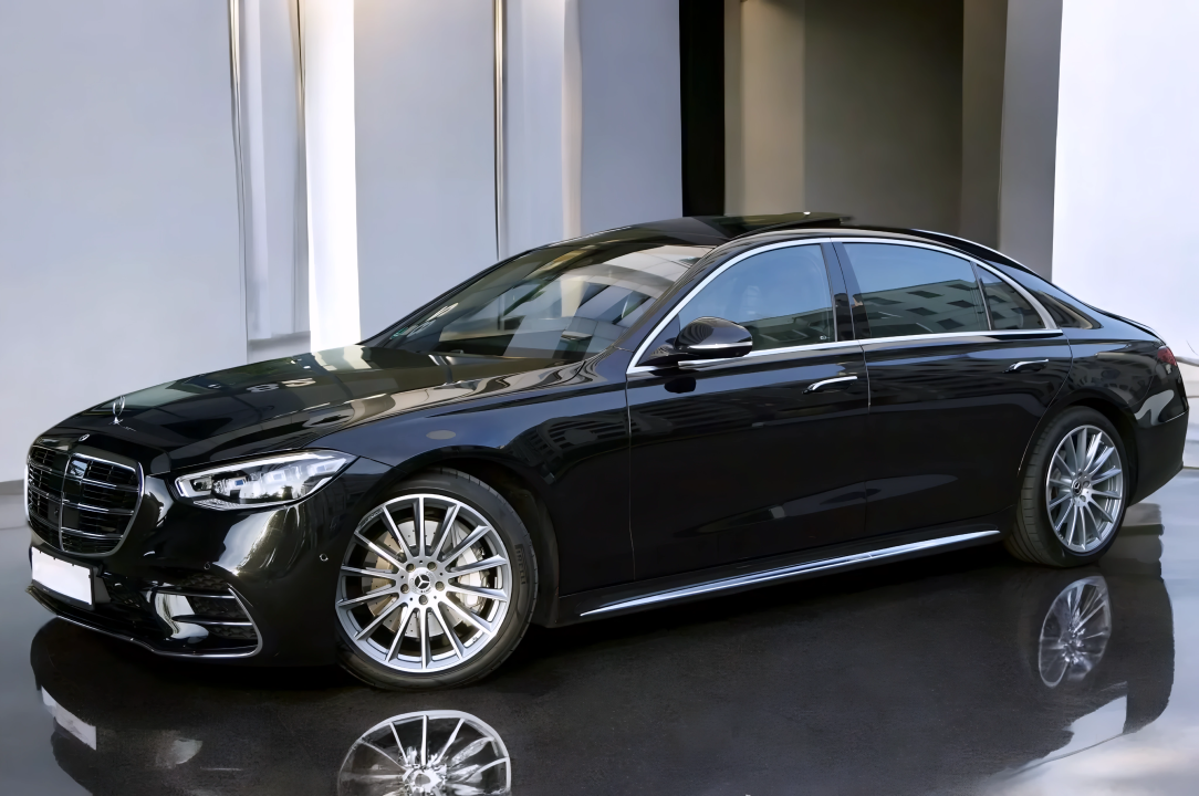 Mercedes-Benz S 350d 4MATIC Long AMG Line (3)