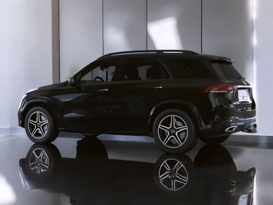 Mercedes-Benz GLE 350e 4MATIC AMG Line (5)