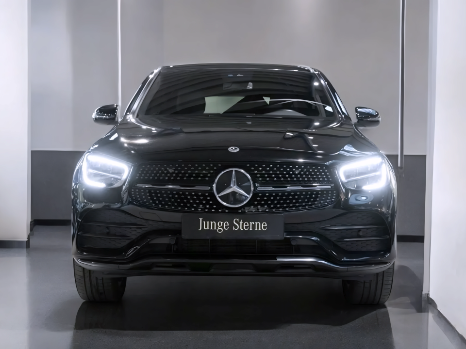 Mercedes-Benz GLC Coupe 300e 4MATIC AMG Line (2)