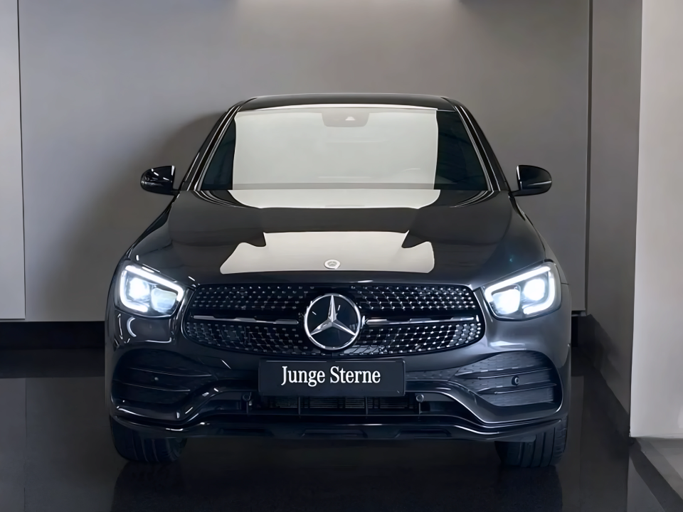 Mercedes-Benz GLC Coupe 300e 4MATIC AMG Line (2)