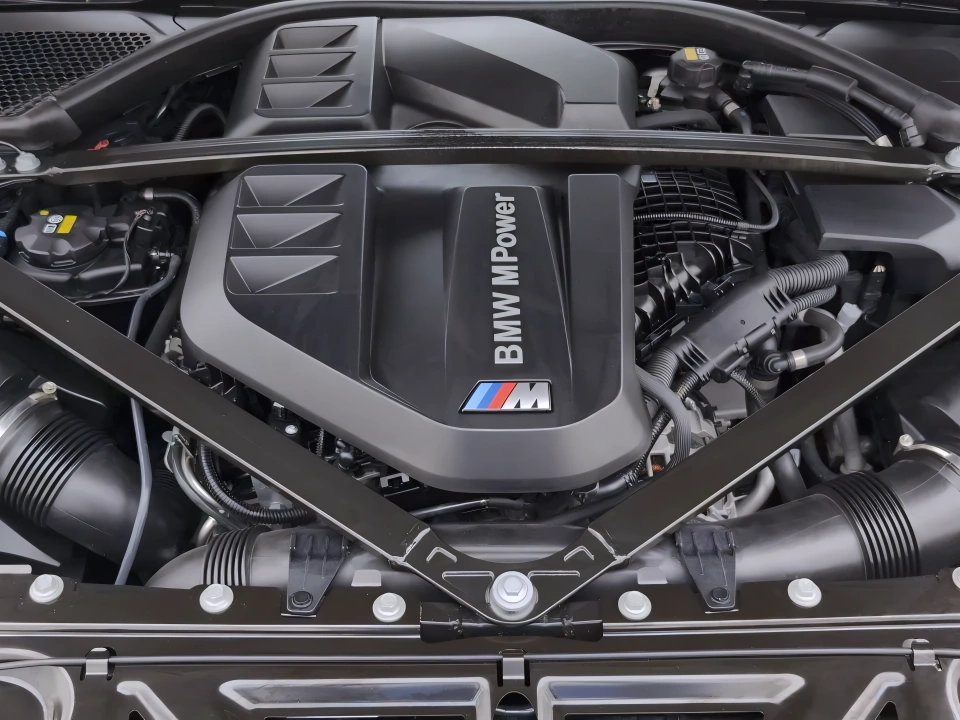 BMW M4 Competition xDrive - foto 11