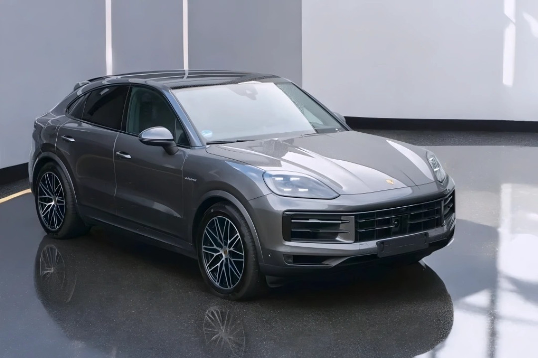 Porsche Cayenne Coupe E-Hybrid (5)