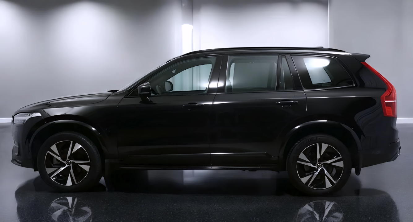 Volvo XC 90 B5 AWD R-Design (2)