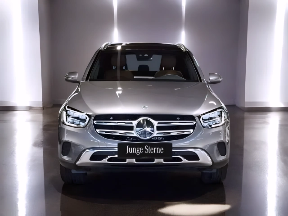 Mercedes-Benz GLC 220d 4MATIC (2)