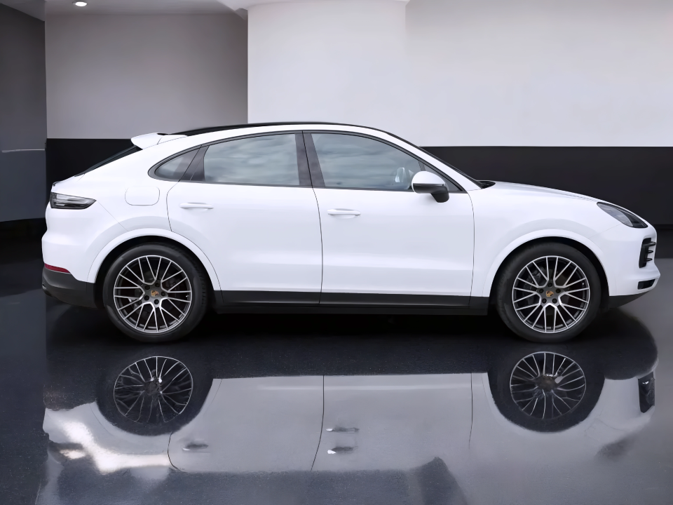 Porsche Cayenne Coupe (2)