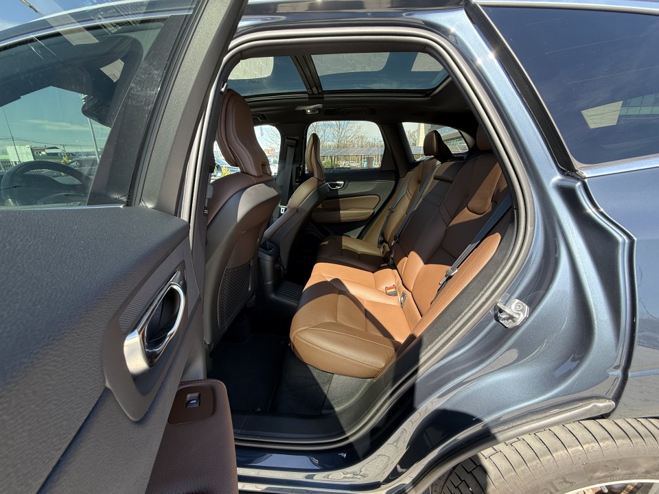 Volvo XC 60 T8 Recharge AWD Inscription - foto 12