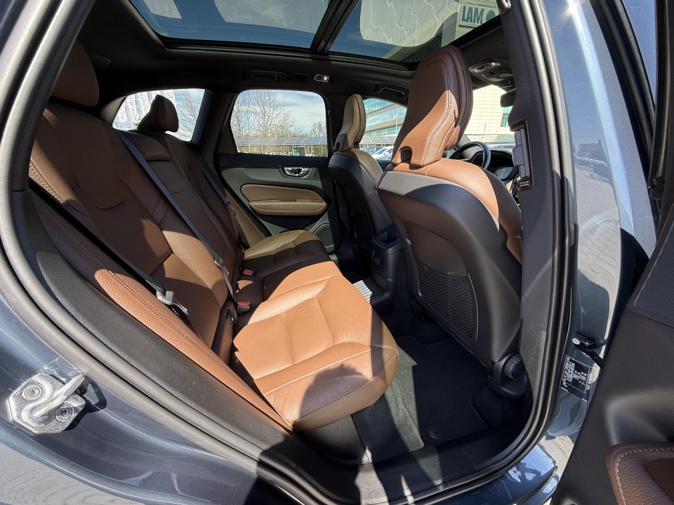 Volvo XC 60 T8 Recharge AWD Inscription - foto 19