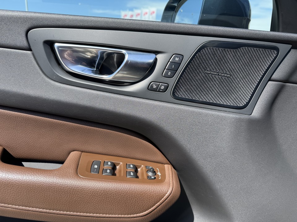 Volvo XC 60 T8 Recharge AWD Inscription - foto 28