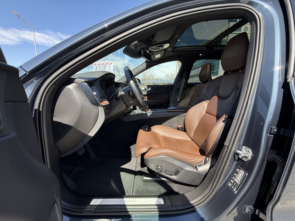 Volvo XC 60 T8 Recharge AWD Inscription - foto 9