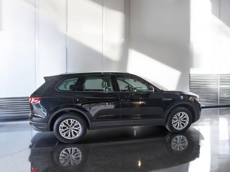 Volkswagen Touareg 3.0 V6 TDI (2)
