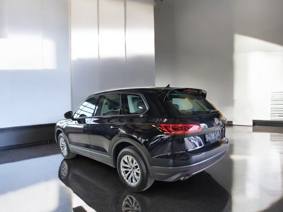 Volkswagen Touareg 3.0 V6 TDI (5)