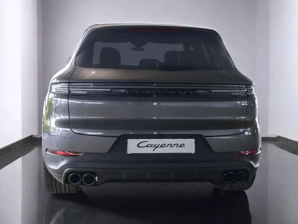 Porsche Cayenne E-Hybrid (5)