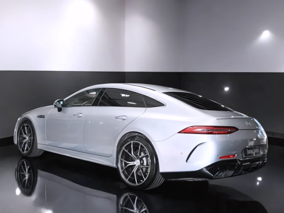 Mercedes-Benz AMG GT 63 4MATIC+ (2)