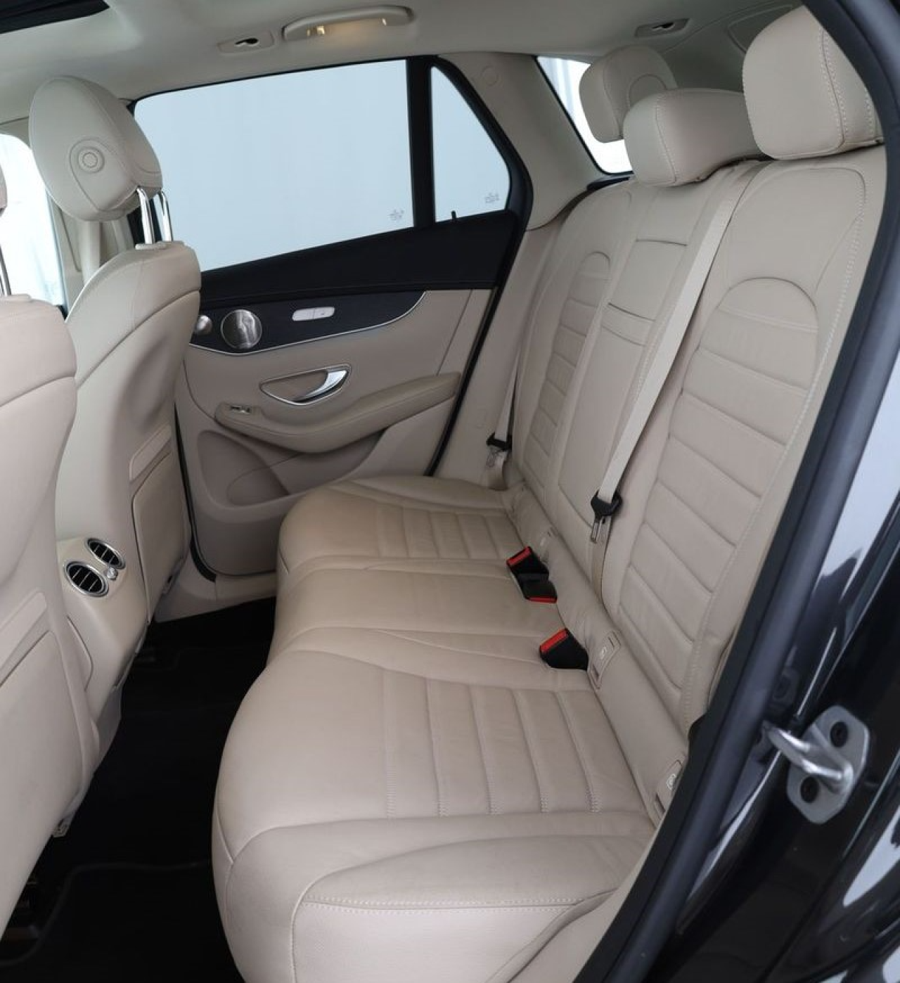 Mercedes-Benz GLC 300e 4MATIC - foto 10