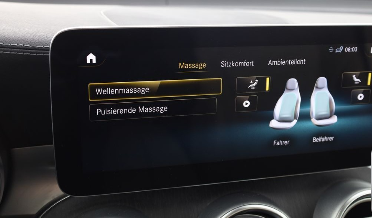 Mercedes-Benz GLC 300e 4MATIC - foto 14