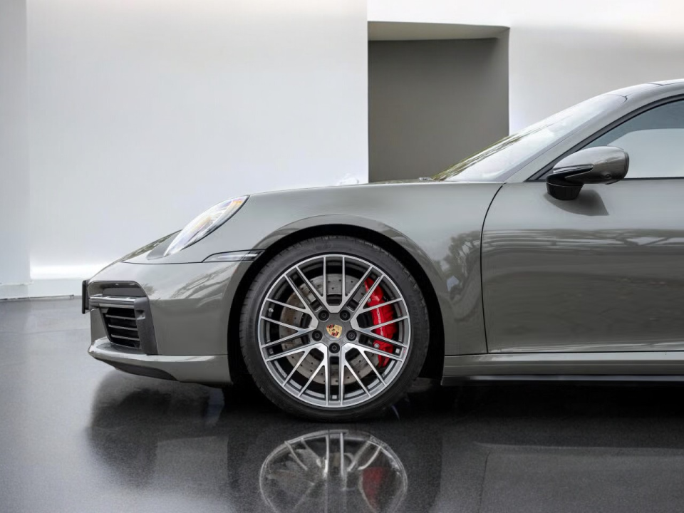 Porsche 911 Turbo - foto 18