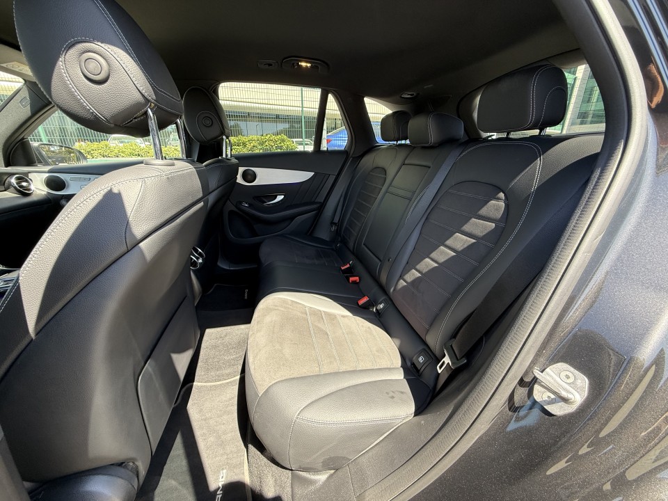 Mercedes-Benz GLC SUV 300e 4MATIC AMG Line - foto 13