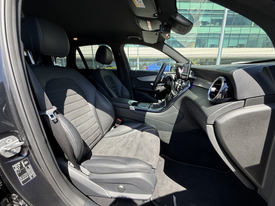 Mercedes-Benz GLC SUV 300e 4MATIC AMG Line - foto 16
