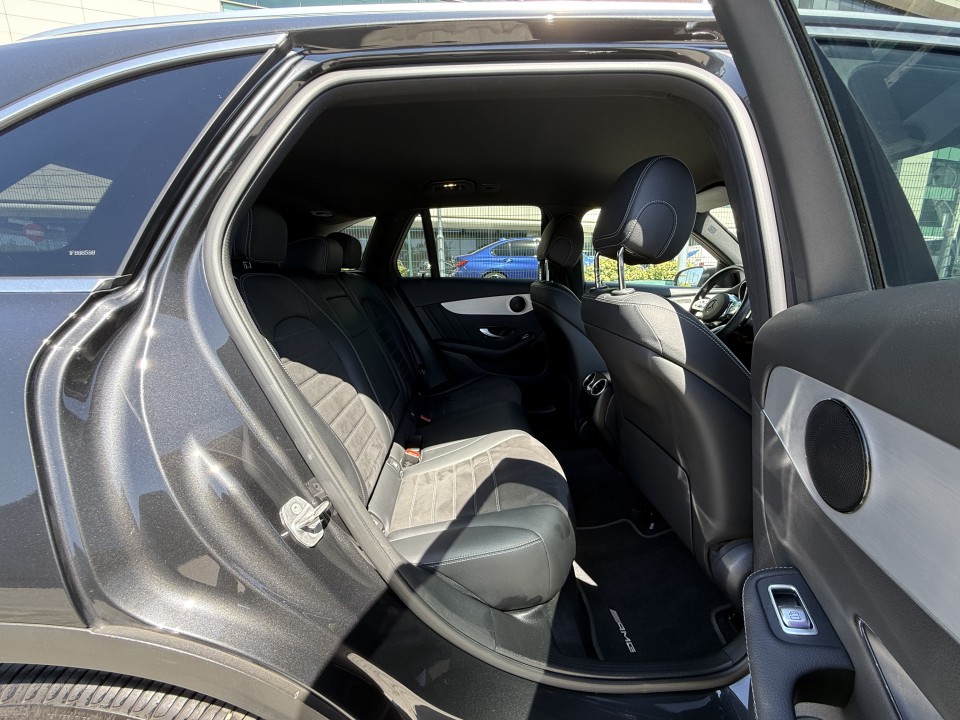 Mercedes-Benz GLC SUV 300e 4MATIC AMG Line - foto 18