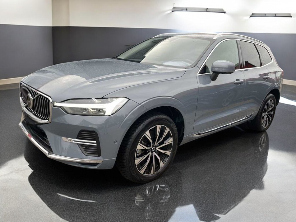 Volvo XC 60 B4 Plus (4)