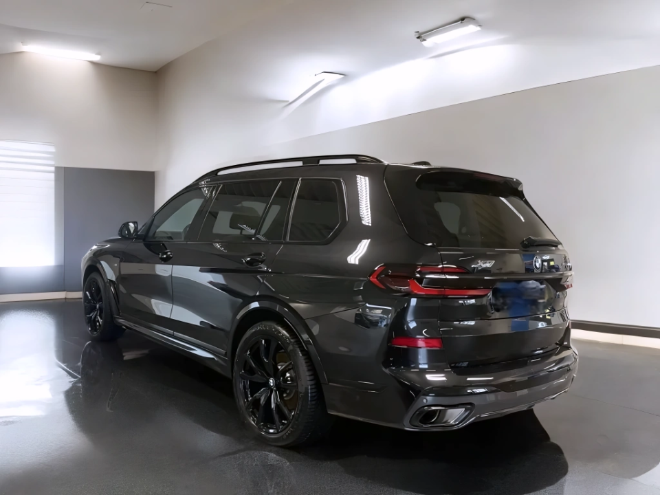 BMW X7 xDrive40d (3)