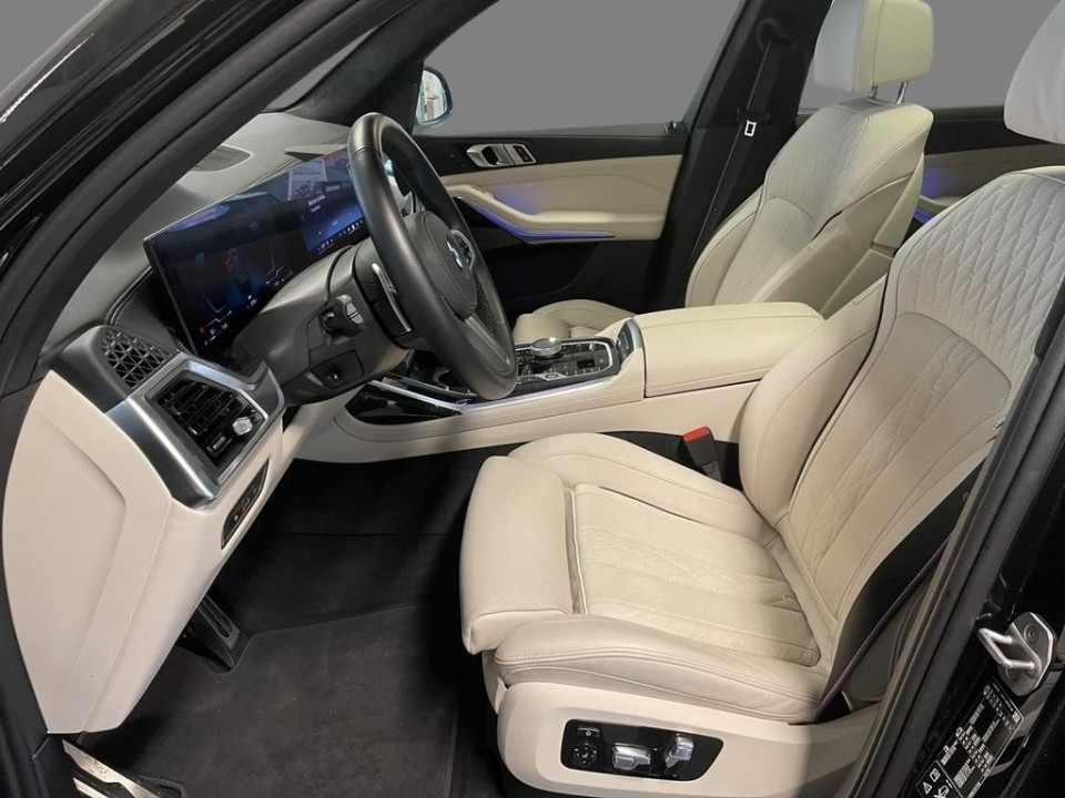 BMW X7 xDrive40d - foto 7