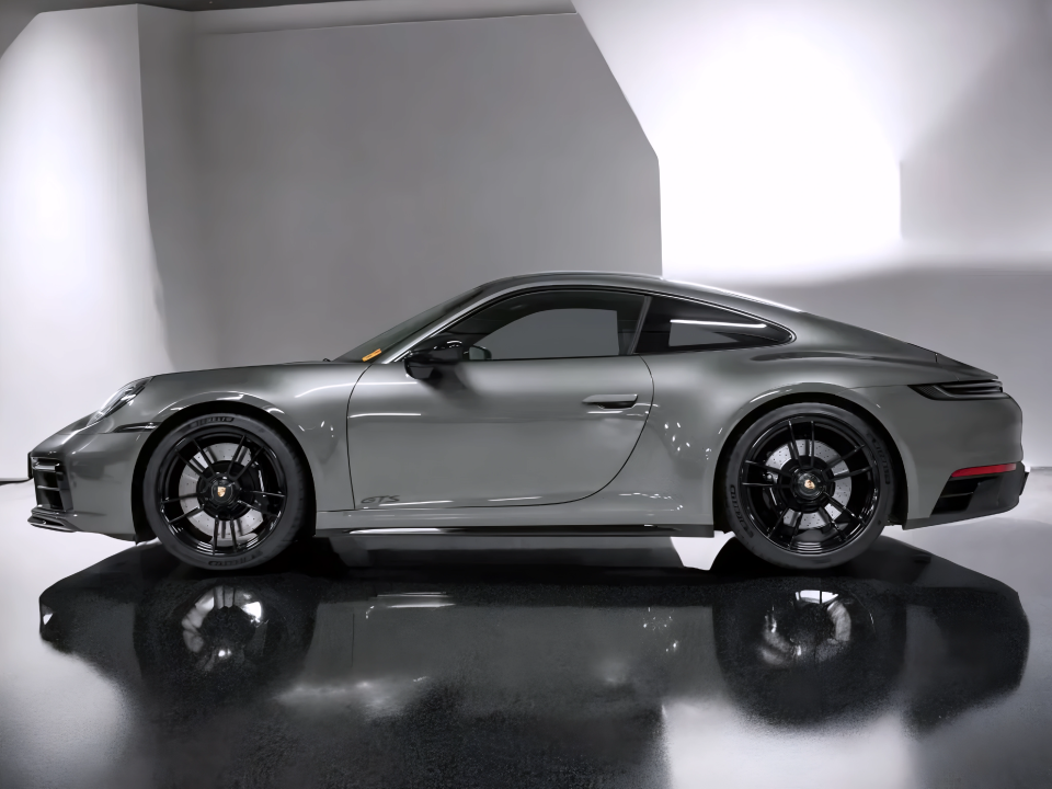 Porsche 911 Carrera 4 GTS (992) (3)