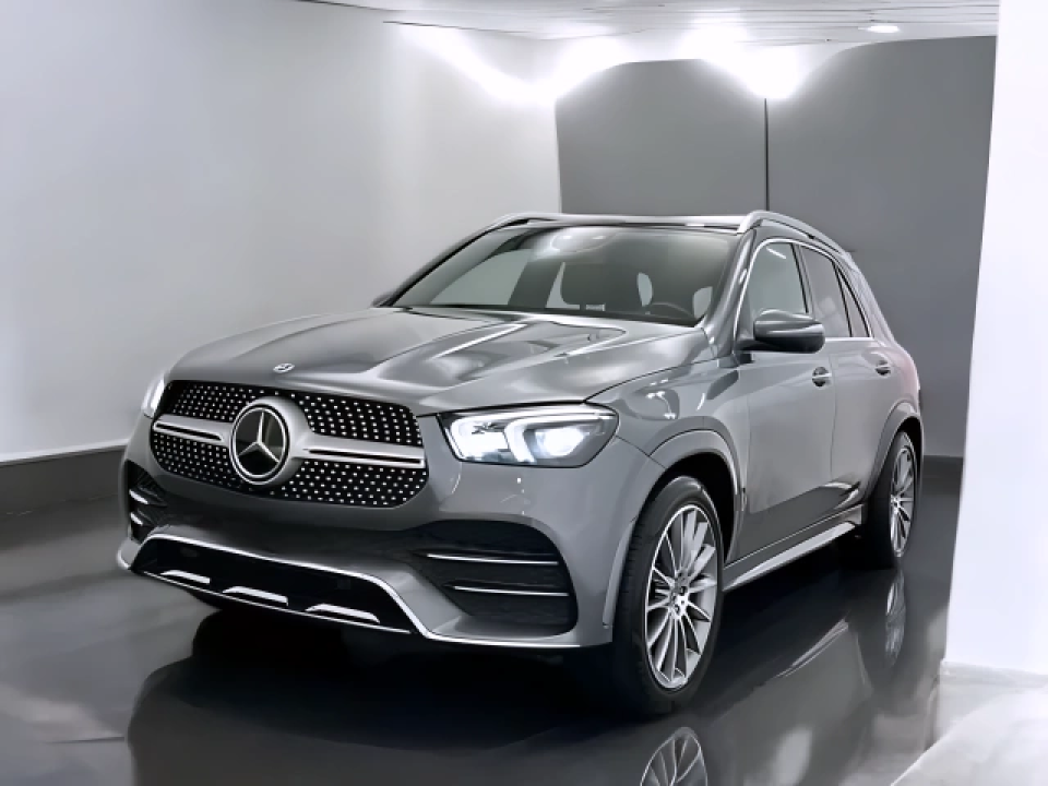 Mercedes-Benz GLE 400 d 4Matic AMG Line (4)